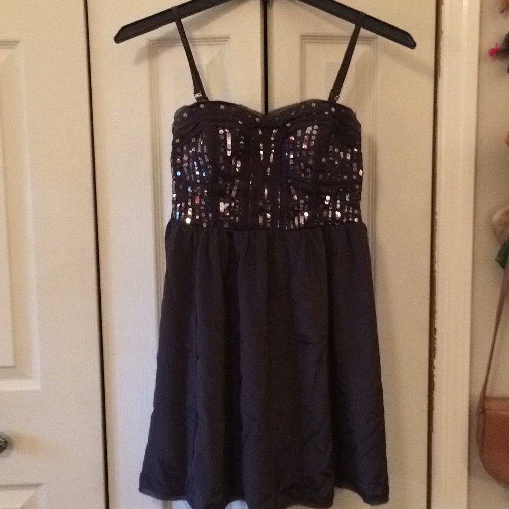 American Eagle party dressPERFECT